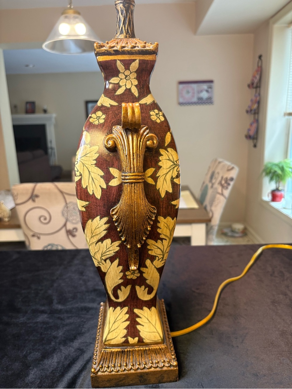 Vintage Chinoiserie Style Urn Table Lamp - Picture 9 of 12